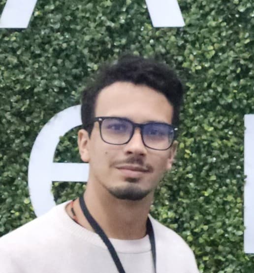 Adriano Lucas Paiva dos Santos